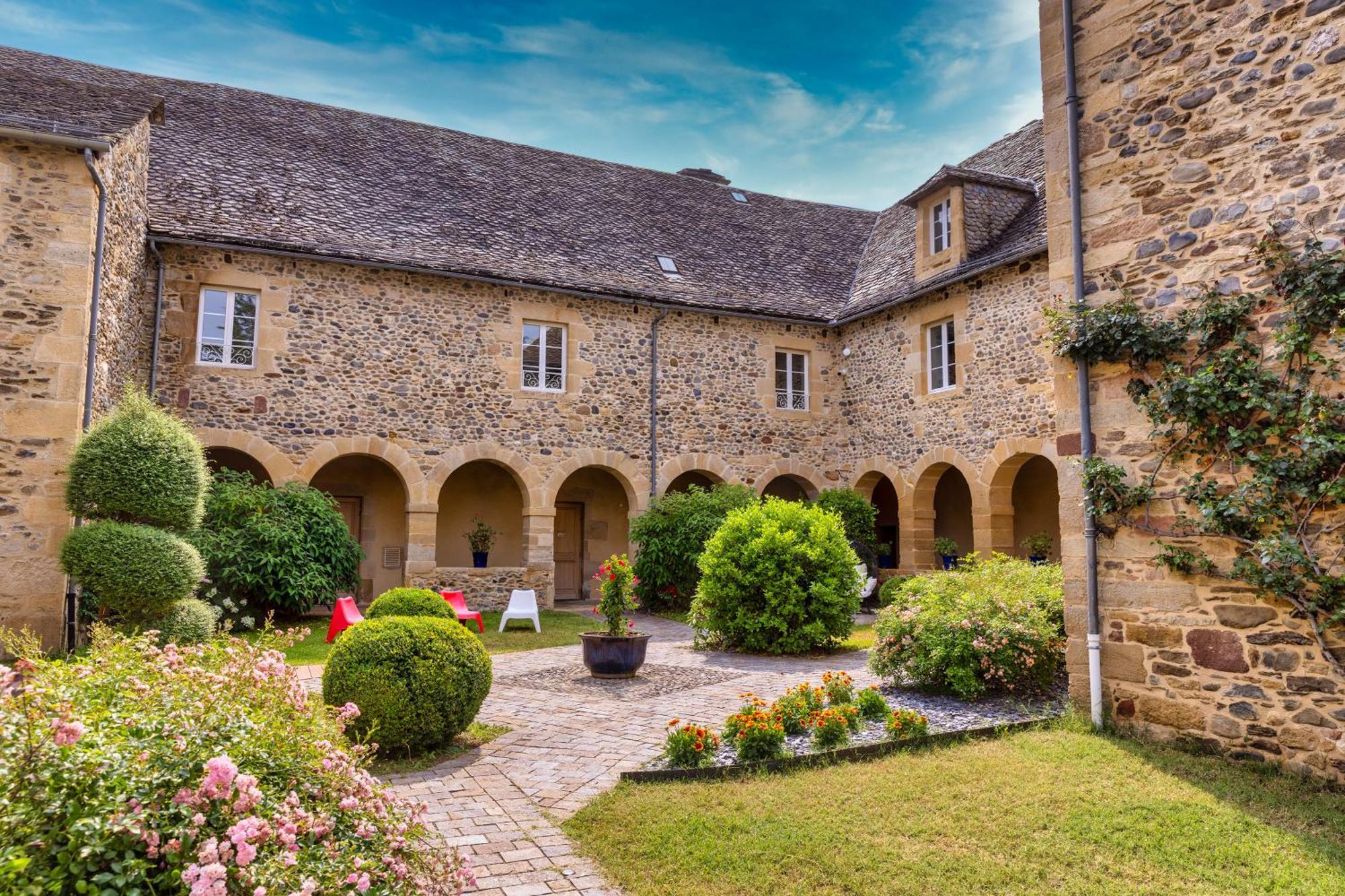 Château de la Falque, The Originals Relais  Saint-Geniez-dʼOlt Exterior foto